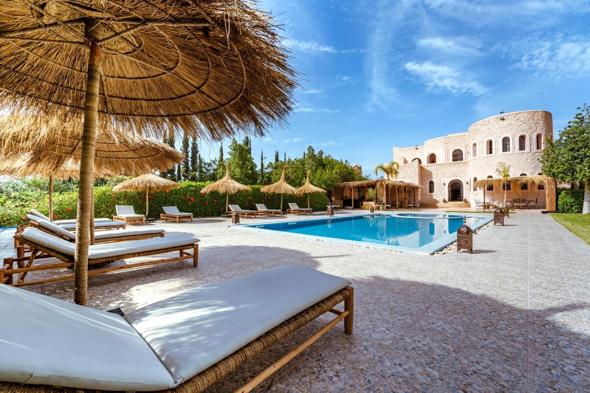 Riad Yanitri Piscine Chauffee As-Sawíra Exteriér fotografie