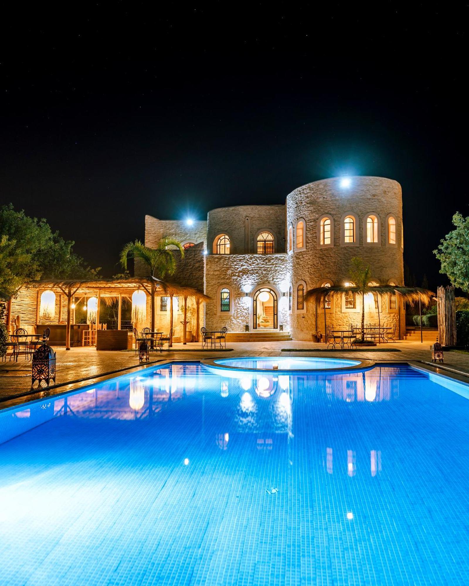 Riad Yanitri Piscine Chauffee As-Sawíra Exteriér fotografie