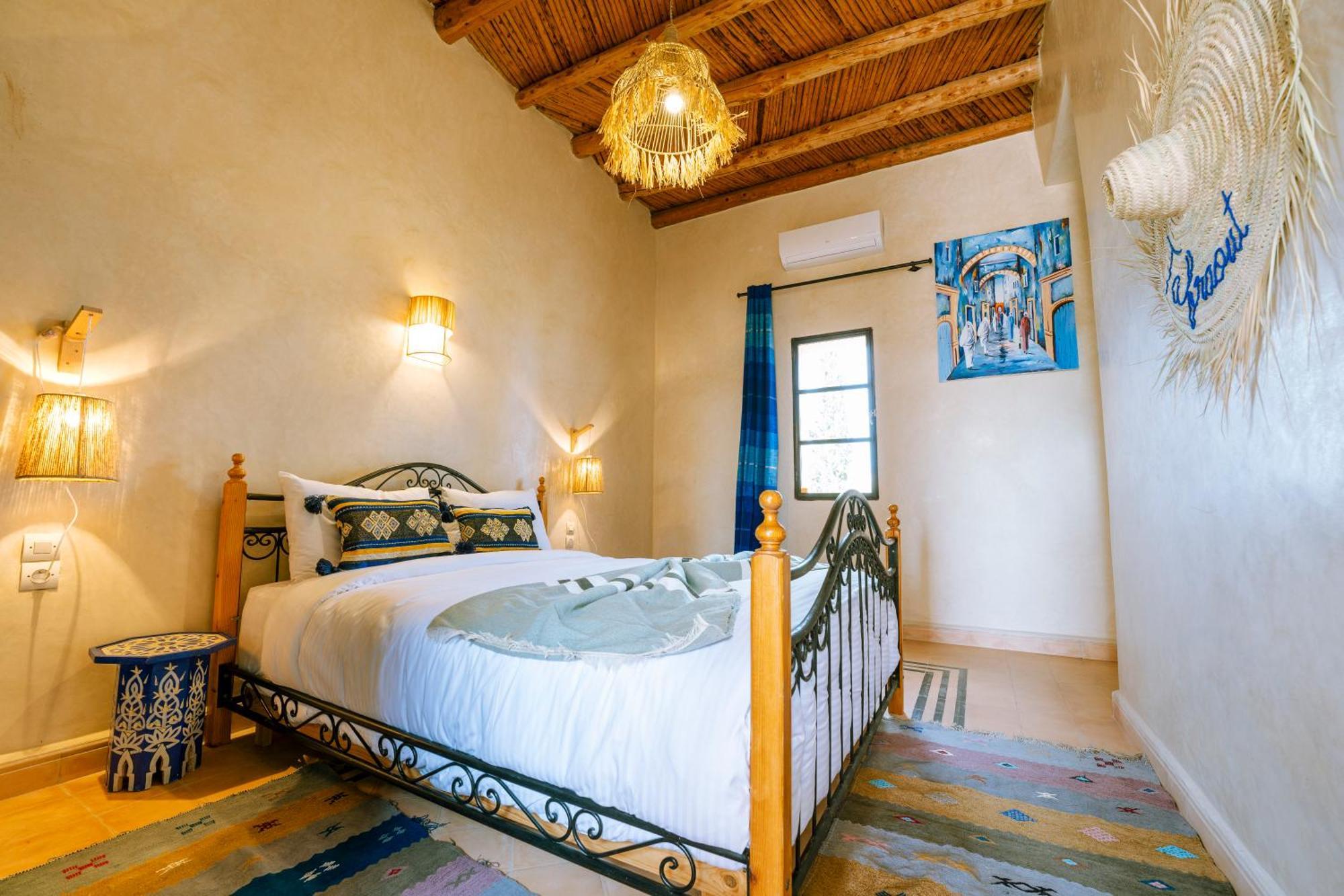 Riad Yanitri Piscine Chauffee As-Sawíra Exteriér fotografie