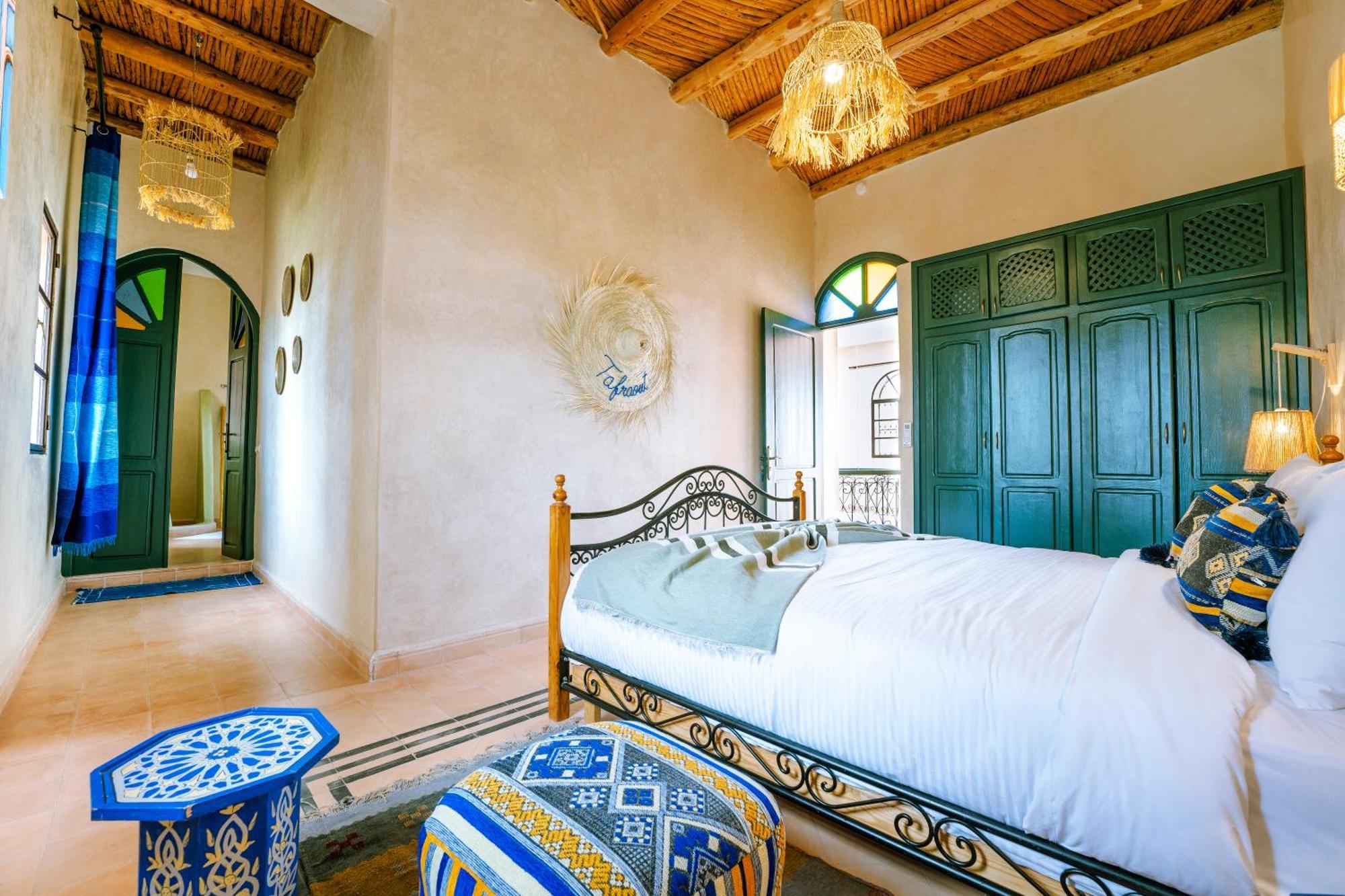 Riad Yanitri Piscine Chauffee As-Sawíra Exteriér fotografie